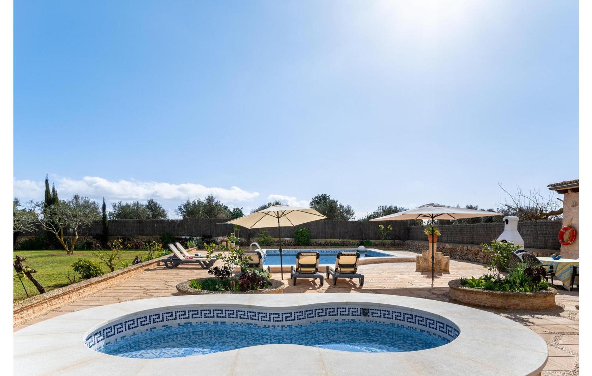 3 Bedroom Stunning In Salqueria Blanca