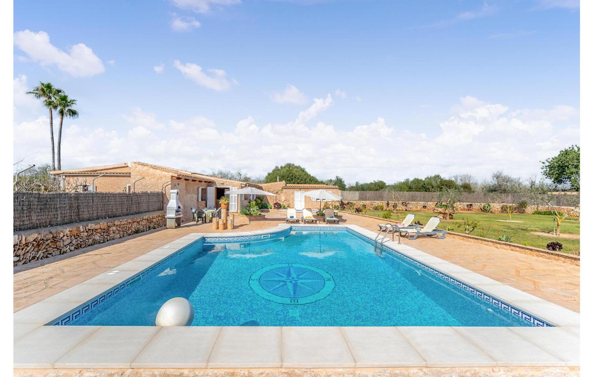 3 Bedroom Stunning In Salqueria Blanca Alquería Blanca
