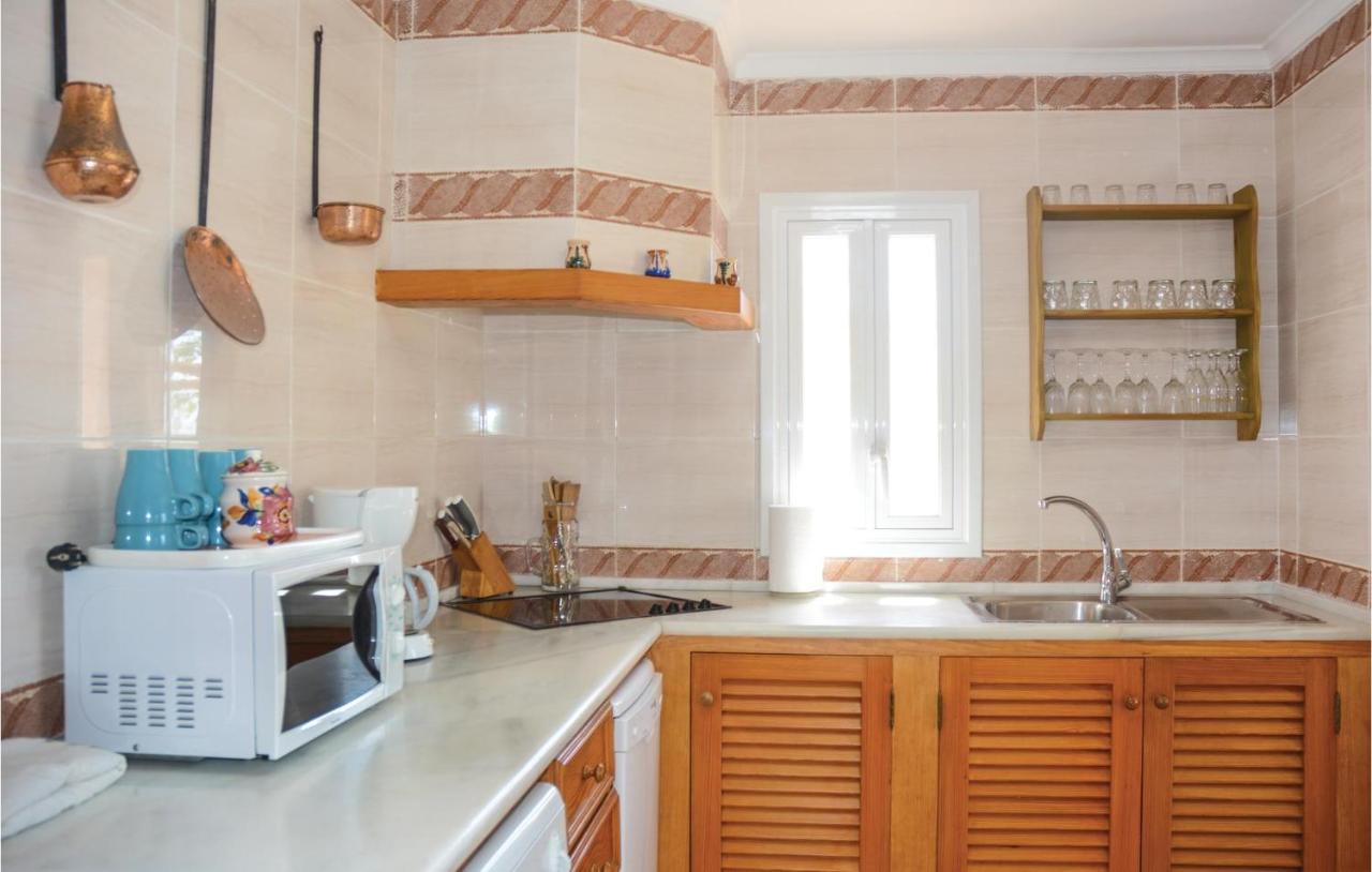 3 Bedroom Stunning In Salqueria Blanca *